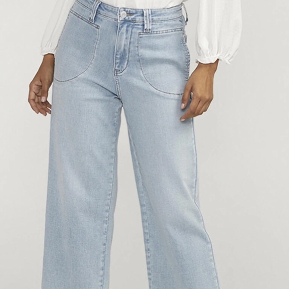 JAG Sophia Wide Leg Crop in Surf Blue - Picture 4 of 6